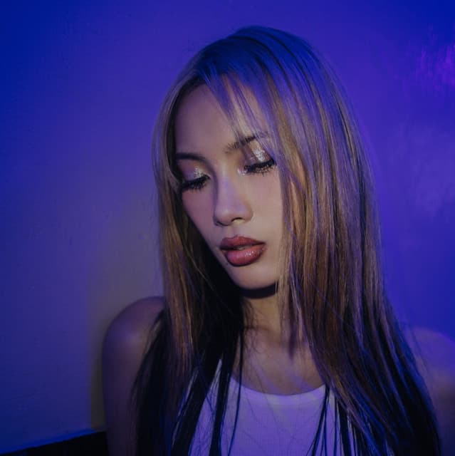 အမရာဖုန်း